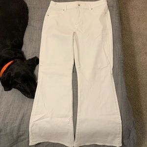 American Eagle High Rise Flare Artist Jeans